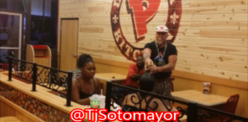 White Dude Goes In Hard On Ratchet Black Chicks At Popeyes Off Hollywood BLVD! (Video)