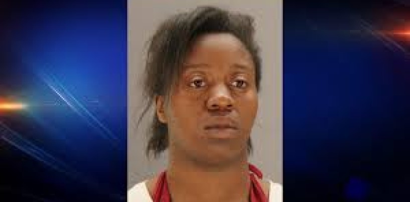 Texas HoodRat Leaves Her Kid In A Dumpster For 10 Hours After Getting Drunk At A Spa! (Video)