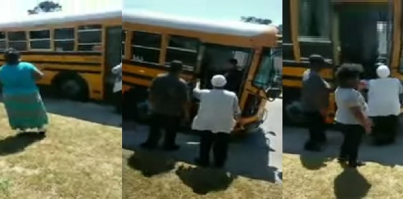 Videos Like This Explain Why I Hate Most Black Females! Elementary School Girls Brawl On School Bus As Mothers Watch (Live Broadcast)