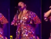 R&B Singer Jill Scott Shows Off Her Skills On A D*ck By Using A Stage Mic! Is Queen Behavior? (Live Broadcast)