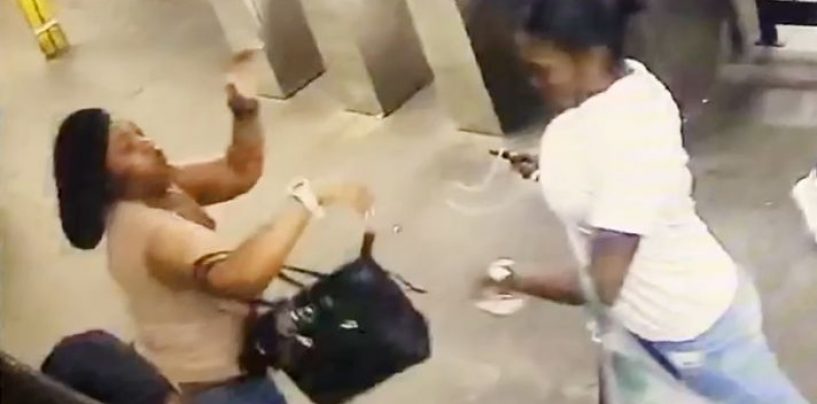 Unedited Video Of Woman Stabbing Other Subway Driver In The Neck To Death! Do You Think It Is Self Defense? (Video)